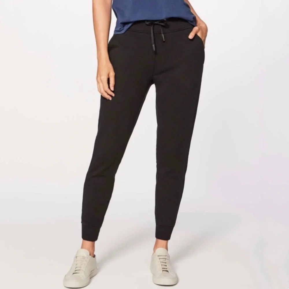 Lululemon‎ Warm Down Jogger (28